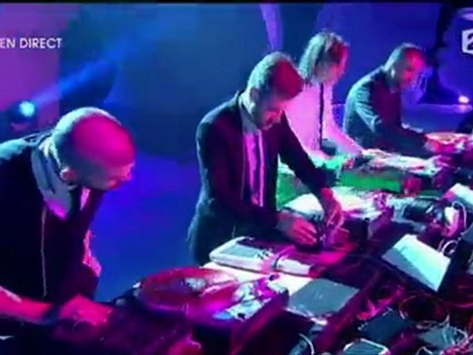 Birdy Nam Nam en live aux victoires de la musique 2010