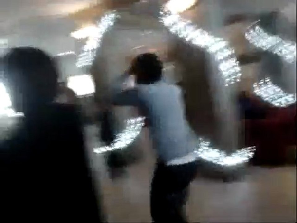 Ski 2o1o MMV - Antoine " J'entend des voix ! "