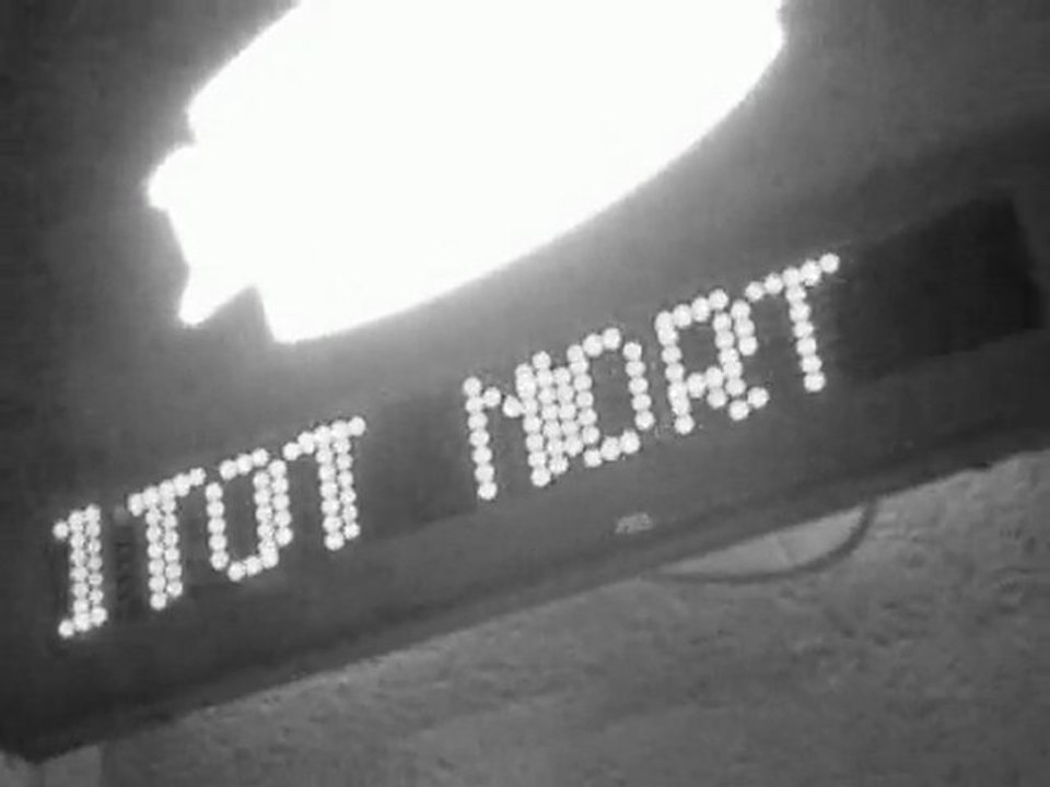 AUSSITOT MORT / LIVE @ Freedom Café by [@colyteProd]