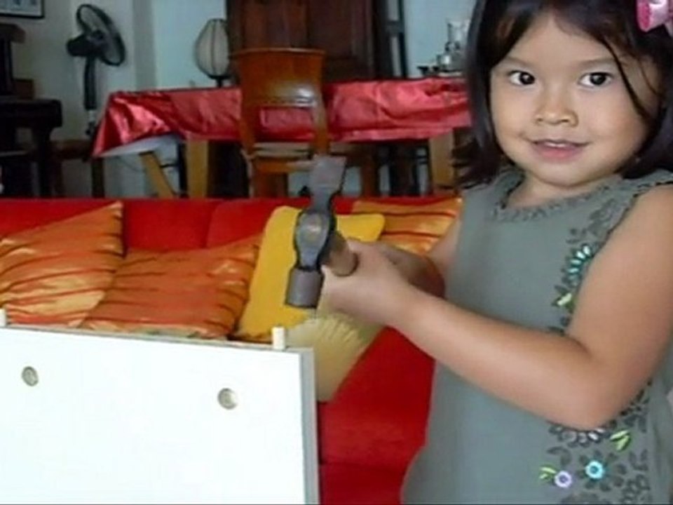 Charlotte the builder