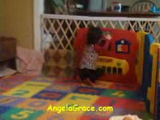 Whats in my hair? Help get it out!