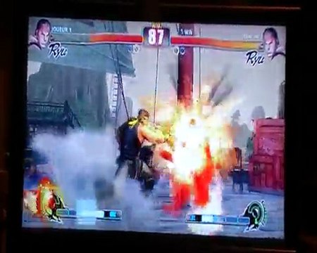 Japan Expo Sud Final SF IV Pain Grillé VS Math the Nem