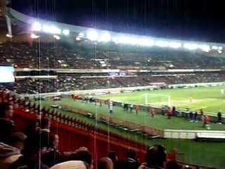 psg om chant "supporter du paris...une chope de biere..."