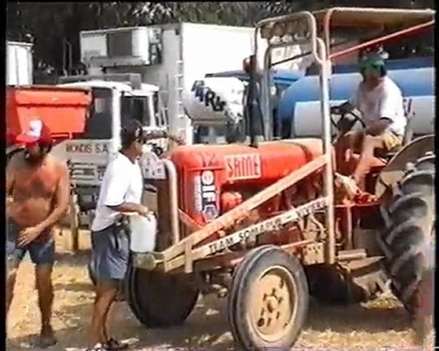 1995 Tracteurs anciens à St Marcel  2/3
