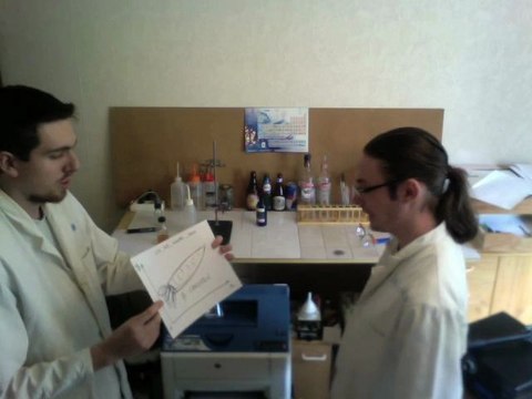 Ze Stori of Ze Lab : épisode 12 - Le CSI DB Centrifugor 2010