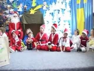 Spectacol de craciun 2009 Grupa mare 4