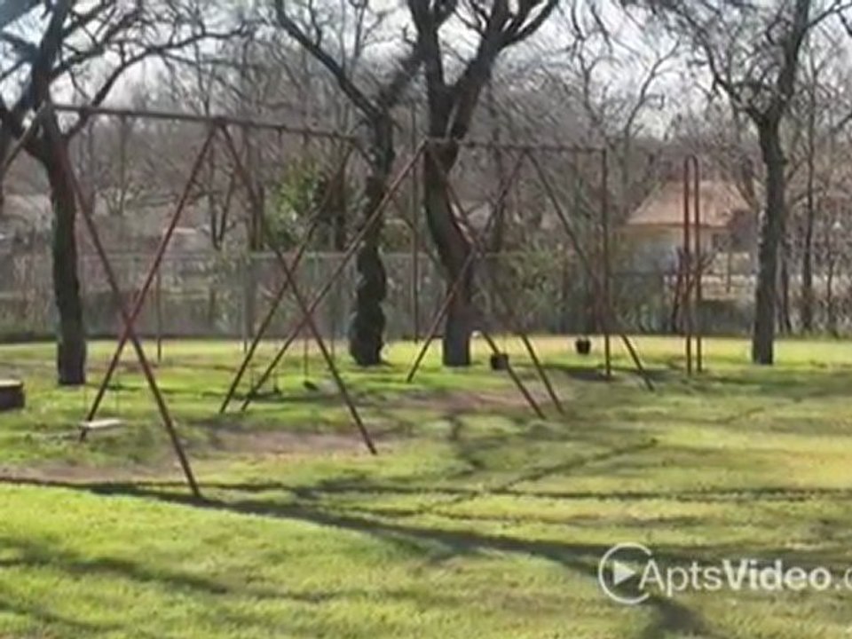 Oaks at Jane Lane Apartments in Haltom City, TX - ...