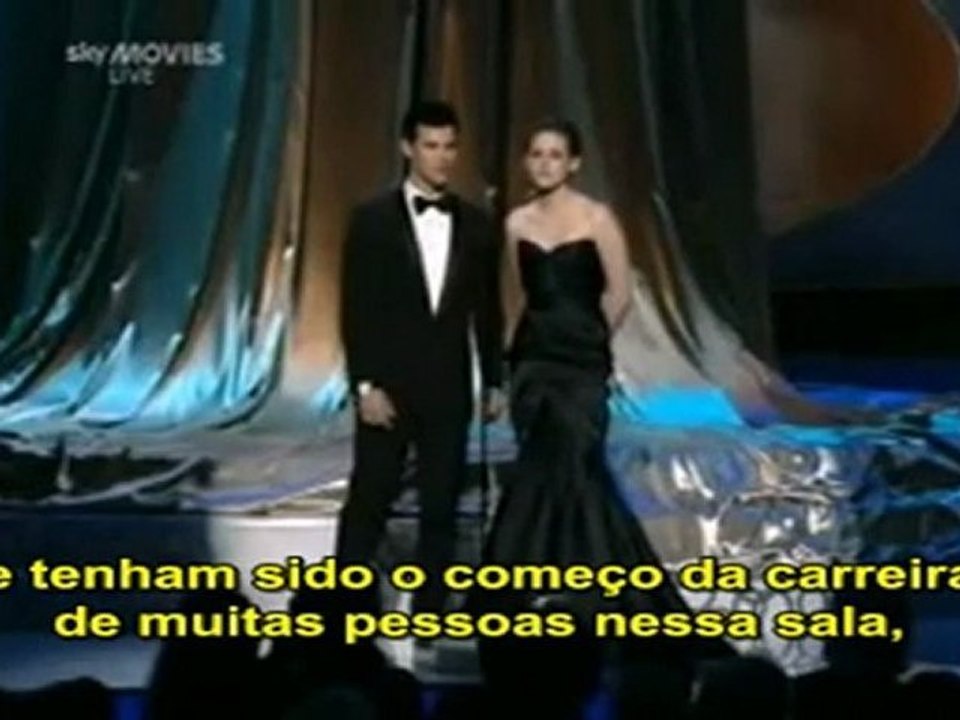 Kristen Stewart and Taylor Lautner  Oscar 2010 - Legendado!