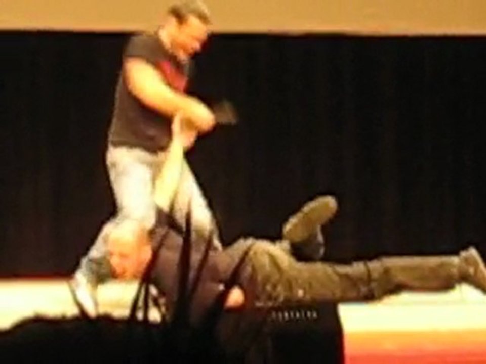 démo bf défense gémenos 6 03 2O10