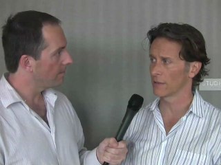 The Gregory Mantell Show -- Steven Weber from "Happy Town"