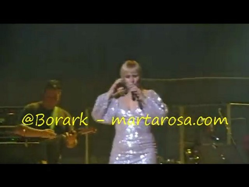 ROSA GIRA PROPIEDAD DE NADIE SOLO TU BARCELONA