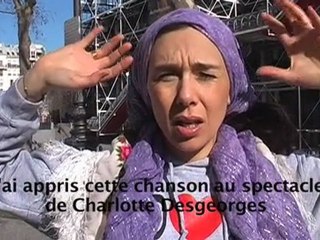 Charlotte des Georges KINKI MA DOUCHE ,La petite Roumaine