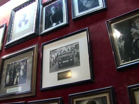 Hay monarquía en el país de los ilusionistas?