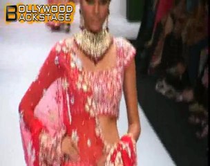 Deepika Sizzles @ LFW 2010 Day 3!