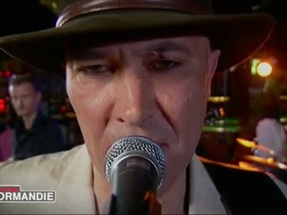 GOOD BYE JOE - SHE SMILE  dans LABEL NORMANDIE sur F3