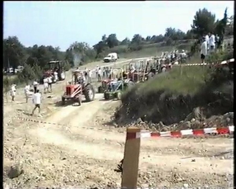 1996 Tracteurs anciens à St Marcel Course des 6 heures