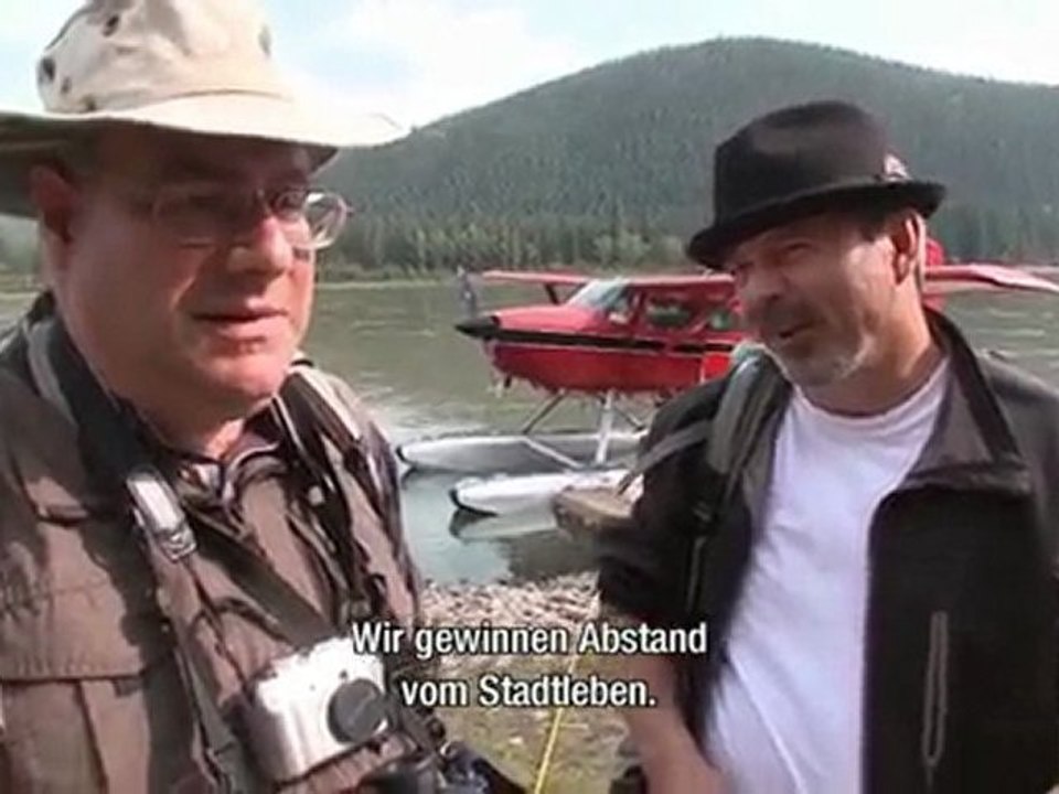 Eine Fahrt auf dem Yukon River - Yukon Territorium , Kanada