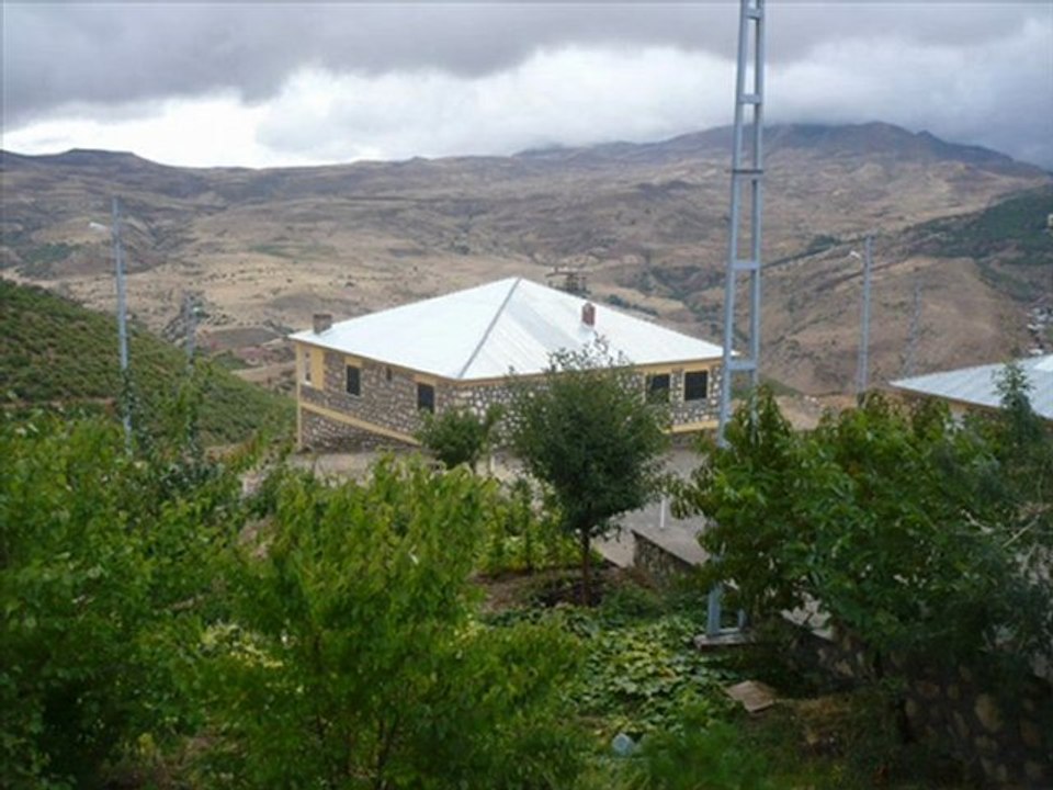 DEREGEN KÖYÜ