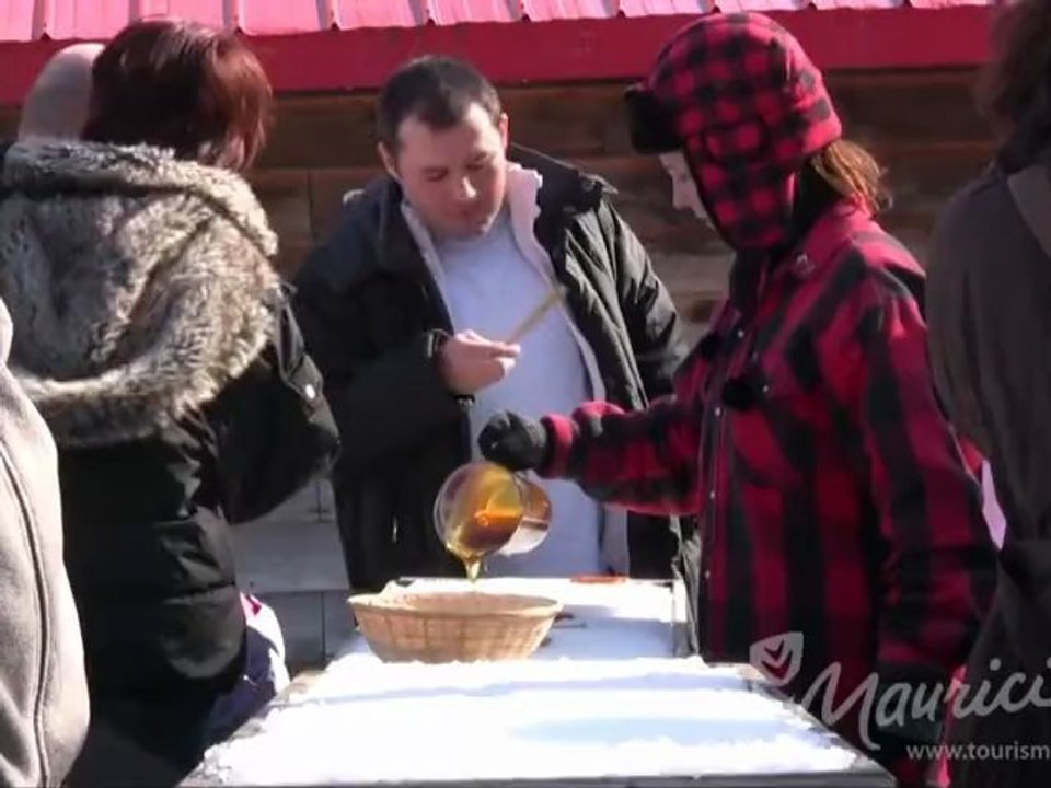 Tire d'érable - Cabane à sucre Chez Dany au Québec, Canada