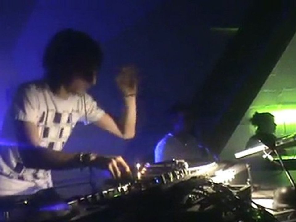 Julien Stifler Dj Set @ Techno Tronik 6 Mars 2010