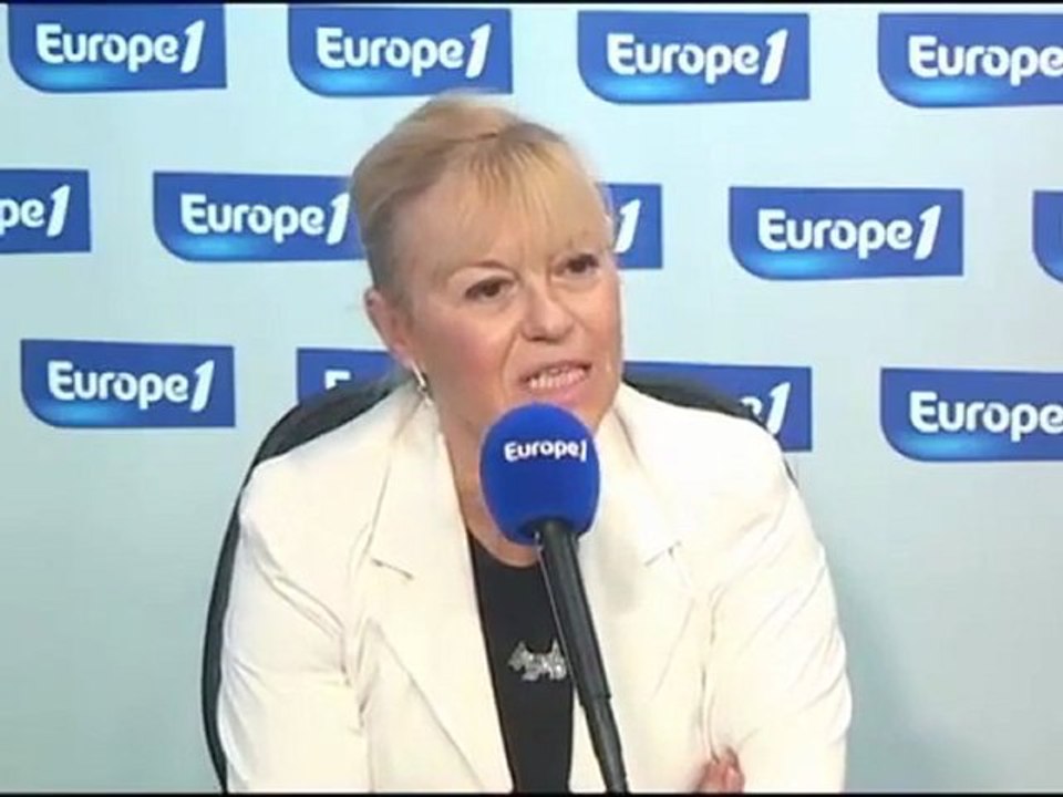 Marie Christine Arnautu - FN seule force d'opposition