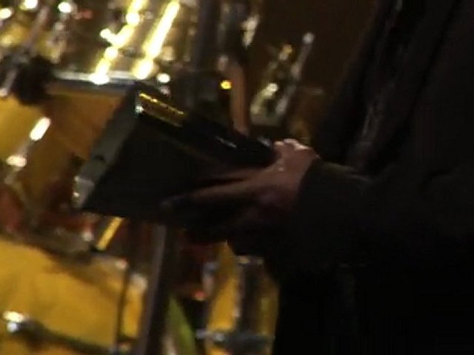 Mas Bajo: Rico Montuno en live