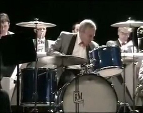 Robert Ménière drums solo Magic Flea big Band