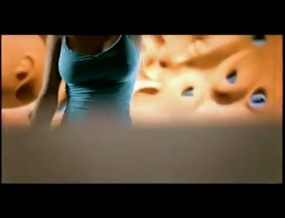 Yanki Alper - Kaç Yazar YENI KLIP 2010 WwW.SeSLiMaHaL.CoM