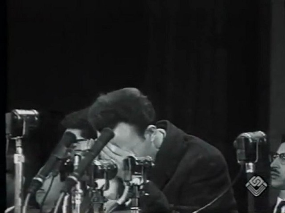 أنت رجل والرجال قليلون