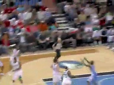 J.R. Smith on this alley-oop pass and he finishes with a 360