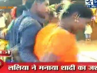 Laliya Ne Manaya Shadi Ka Jashn [Agle Janam]