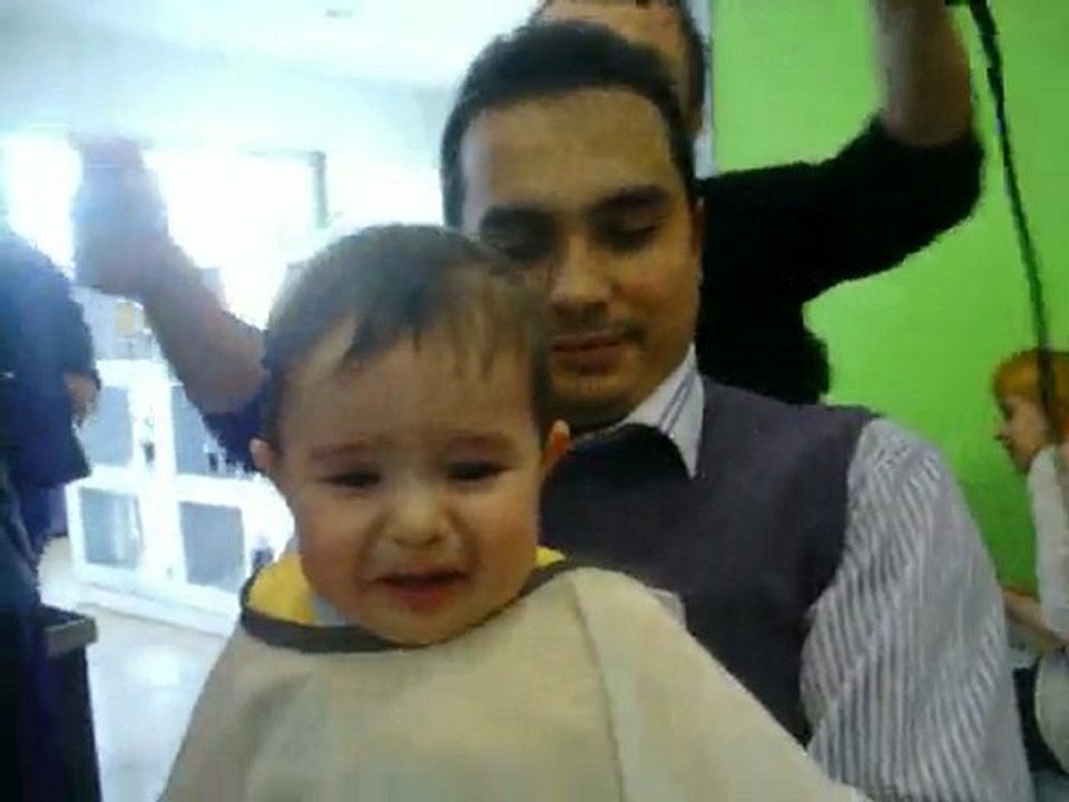 Ateş: İlk saç tıraşım / My first haircut www.atesimizvar.com