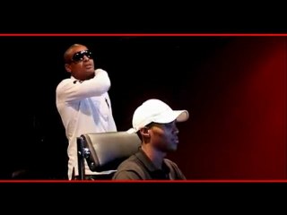 Alonzo pour la boisson Tony Montana Energy Drink