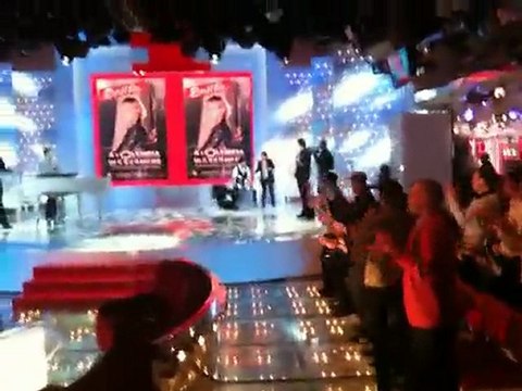 Dorothée Vivement Dimanche 2010 l'arrivée sur Plateau(Hors E