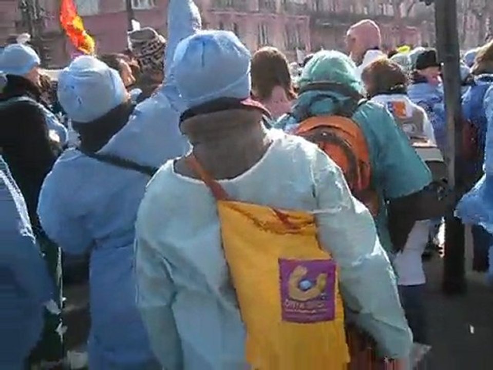 Manifestation infirmier(e)s 11/03/10 IADE à l'écoute