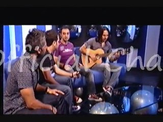 Singing Simple Dreams يو تي ان وان و اغنية