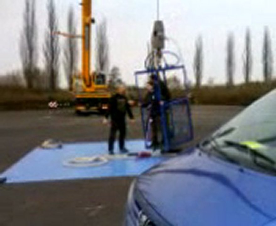 Marie avant saut à l'élastique