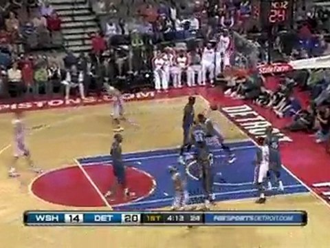Will Bynum hits Jason Maxiell on the inbounds pass for the b