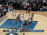 Richard Jefferson drives the baseline strong and finishes wi