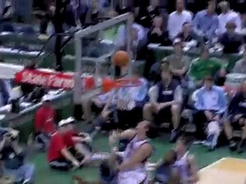 Carlos Boozer flys in and puts back the missed shot.