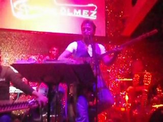 ASİ VE MAVİ ORHAN ÖLMEZ