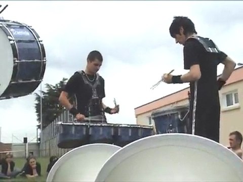 Demo de la percu du Show and marching band La vaillante