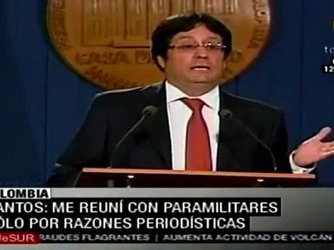Santos: me reuní con grupos paramilitares sólo por razones