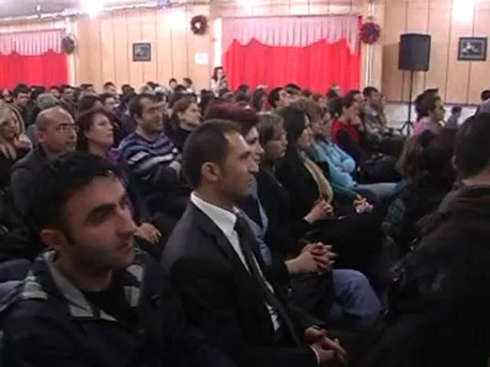 Yüksekova'da Örter konseri