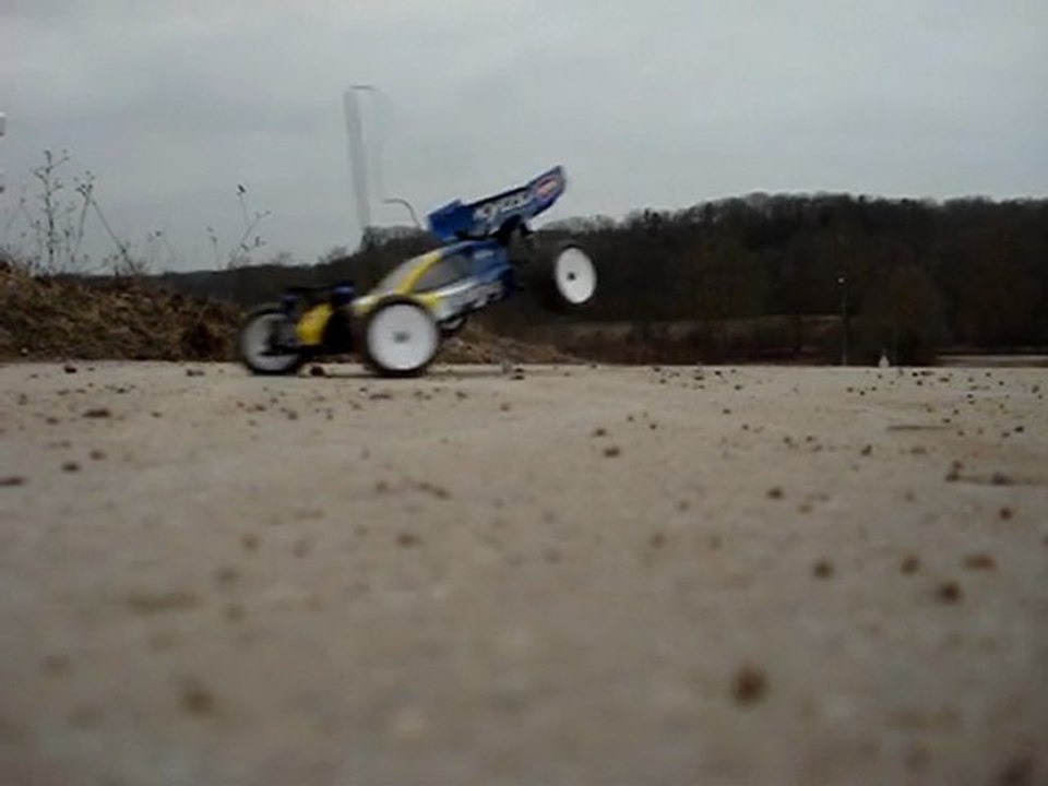 KYOSHO LAZER ZX5