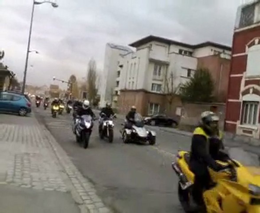 Manif FFMC du 13 mars 2010 a Saint-Quentin (02)