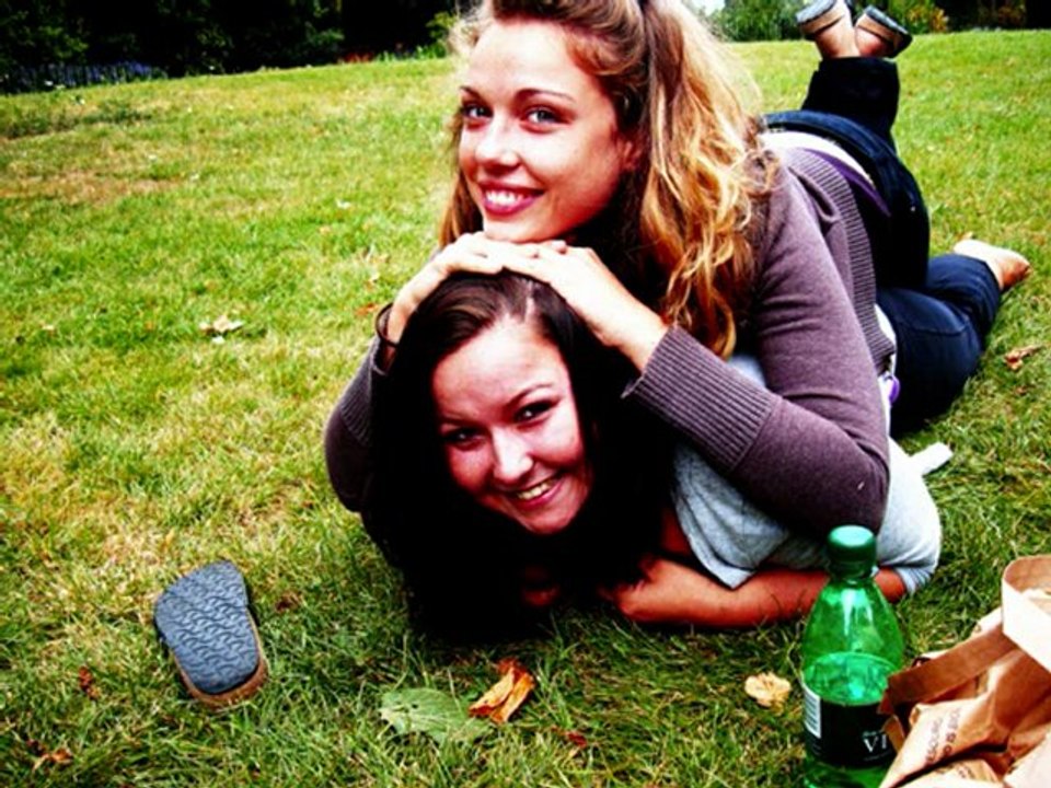 Joyeux anniversaire poupée.