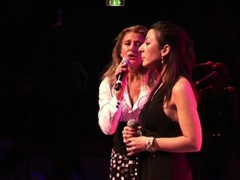 La chanson DJAMILA  Dominique Dimey en duo avec Nabila Dali