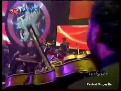 Ferhat Göçer Bir yangının külünü