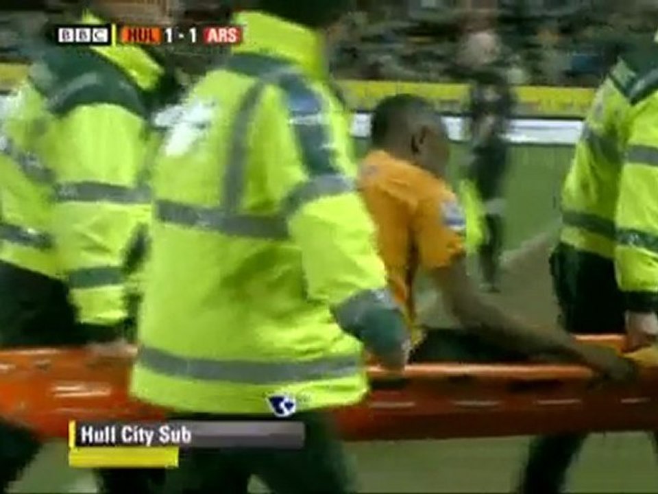 HULL CITY V ARSENAL